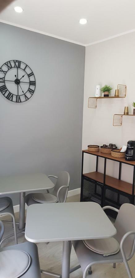 Little Rose Guest House Фьюмичино Экстерьер фото